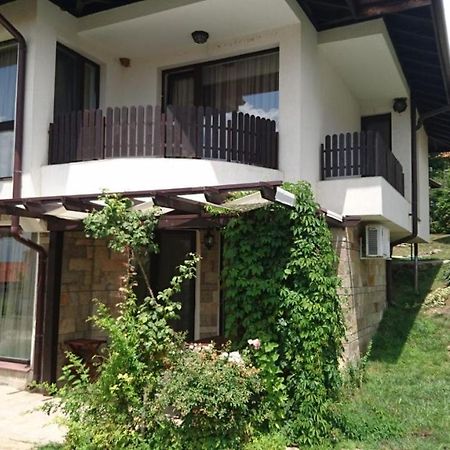 Villa Nina - Bay View Villas Koșarița Exterior foto